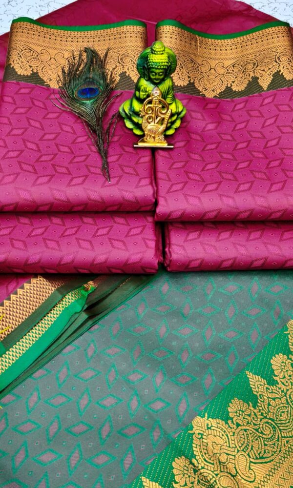 3D Embossed Saree